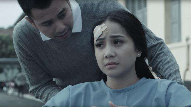 Ulasan Film: 'The Secret: Suster Ngesot Urban Legend'