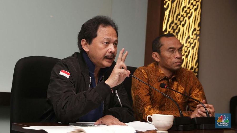 Investor sudah memasukkan dalam perhitungan (price in) rencana kenaikan suku bunga acuan BI tersebut.