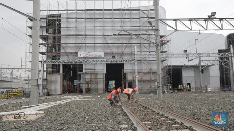 Rencananya pada April dan Desember 2018 akan dilaksanakan uji coba kereta MRT Jakarta tanpa penumpang.