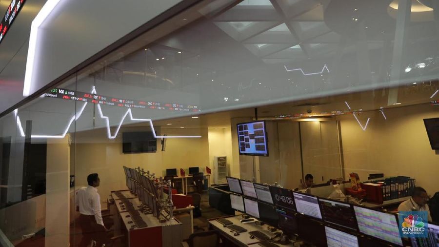Pinjaman ini memiliki tingkat bunga sebesar London Interbank Offered Rate (LIBOR) ditambah 2,85% dengan tenor sepanjang 15 tahun.