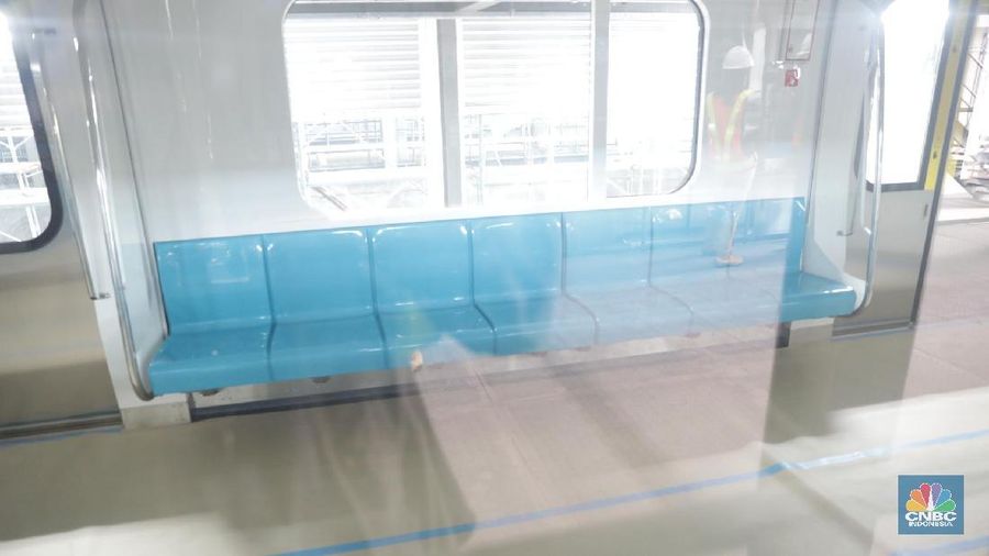 Rencananya pada April dan Desember 2018 akan dilaksanakan uji coba kereta MRT Jakarta tanpa penumpang.