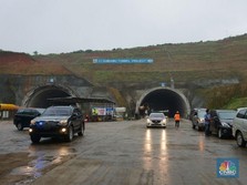 Sebentar Lagi Tol Terowongan Kembar Pertama di RI Rampung