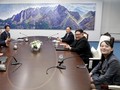 Setelah Bicara Empat Mata, Kim dan Moon Mulai Lagi Sesi Resmi