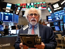 Wow! Dow Jones Bakal Catat Kinerja Bulanan Terbaik Sejak 1976