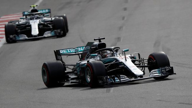 Hamilton Kembali Tercepat di FP2 F1 GP Australia