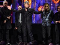 Wah, Bon Jovi Baru Sanggup Beli Rumah Setelah Rilis 3 Album