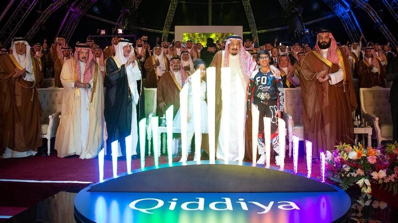 Qiddiya dibangun di atas tanah seluas 334 km persegi atau 2,5 kali ukuran Disney World.