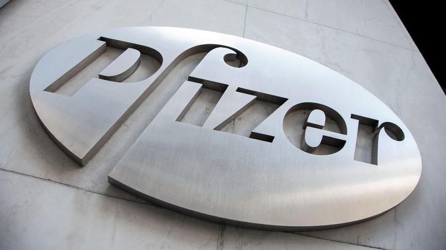 FILE PHOTO: The Pfizer logo is seen at their world headquarters in New York April 28, 2014.  REUTERS/Andrew Kelly/File Photo                            GLOBAL BUSINESS WEEK AHEAD
