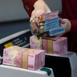 Sri Mulyani Ungkap Duit Pemda Rp 194 T Ngendon di Bank!