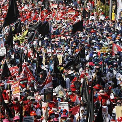 MAY DAY 2018: Melihat Aksi Buruh dari Berbagai Negara
