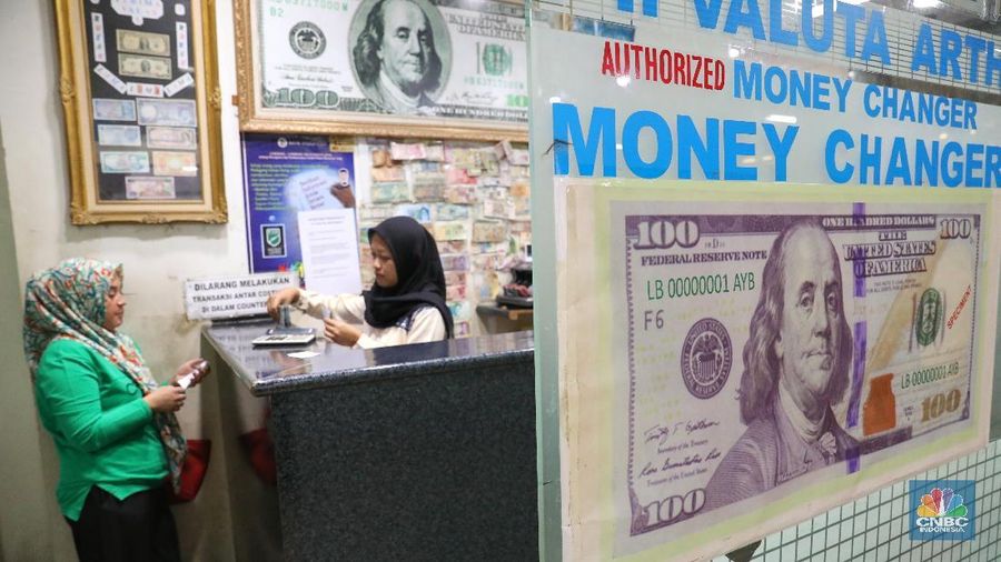 Fundamental Rupiah Rapuh