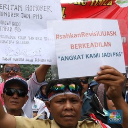 Tenaga Honorer Dihapus Sampai Pilih 'Robot' Jadi PNS