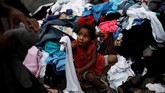 Kelompok itu terus menekan pemerintah selama bertahun-tahun untuk menuntut tempat tinggal bagi tunawisma yang ada di kota tersebut. (REUTERS/Nacho Doce)