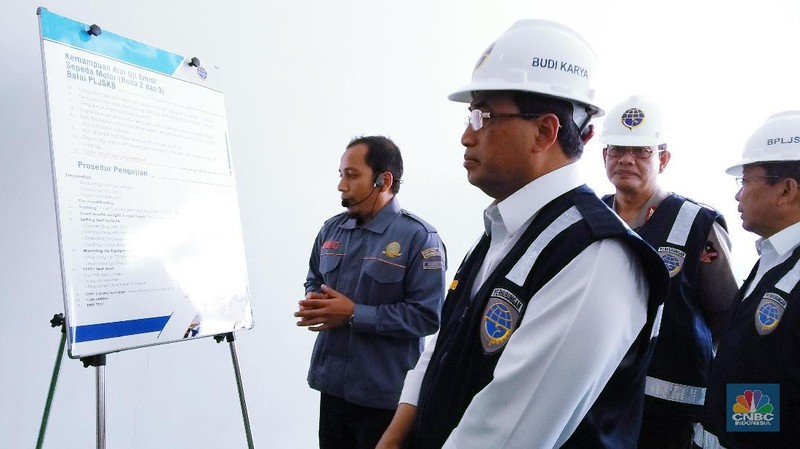 Balai ini dilengkapi oleh fasilitas Uji Emisi Sepeda Motor (R40) dan fasilitas Uji Emisi Mobil Penumpang (R83).