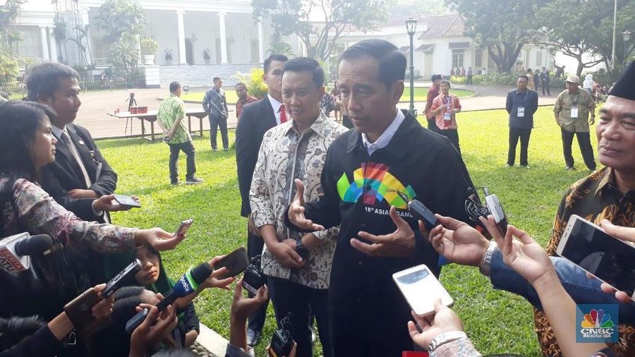 Presiden Joko Widodo (Jokowi) mempertegas komitmen pemerintah untuk menggenjot pertumbuhan ekonomi memasuki tahun politik.