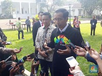 Jokowi Beri Peringatan ke Menteri, Moeldoko Diminta Laporkan