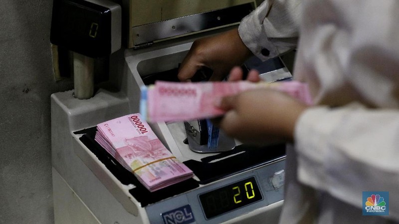 Rupiah melemah 0,41% dibandingkan penutupan hari sebelumnya.