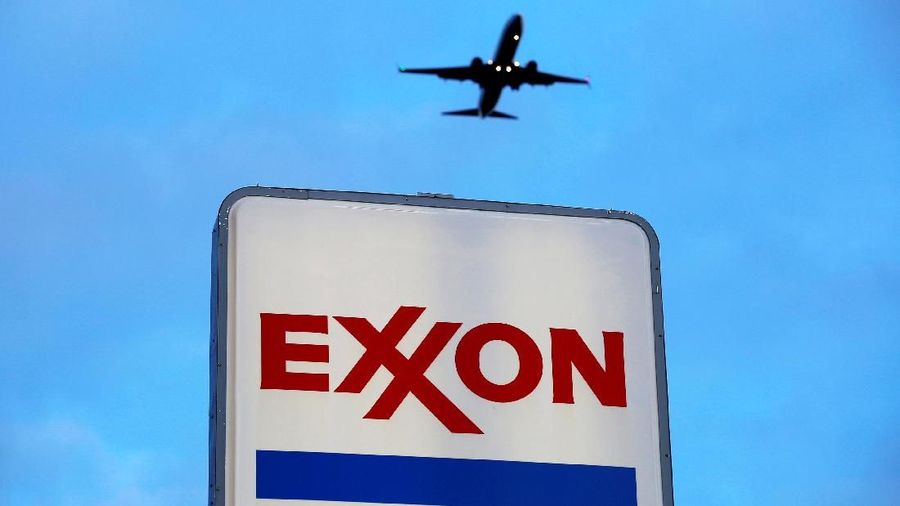 Exxonmobil kini mulai merambah bisnis sektor hilir dengan membuka beberapa SPBU mini di Purwakarta 