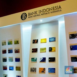 Masyarakat Pakai Kartu Debit dengan Nilai Transaksi Rp 1,89 T