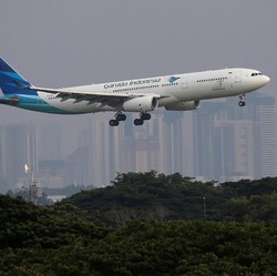 Tekan Harga Tiket Pesawat, Menhub Punya 3 Usulan Buat Garuda