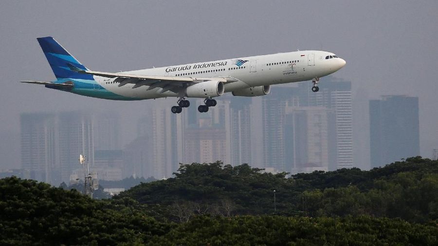 Menteri Perhubungan (Menhub) Budi Karya Sumadi menyampaikan sejumlah pesan kepada direksi baru Garuda Indonesia.