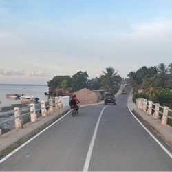 Setelah Cukai, Mobil-Motor Bakal Kena 'Palak' Uang Jalan