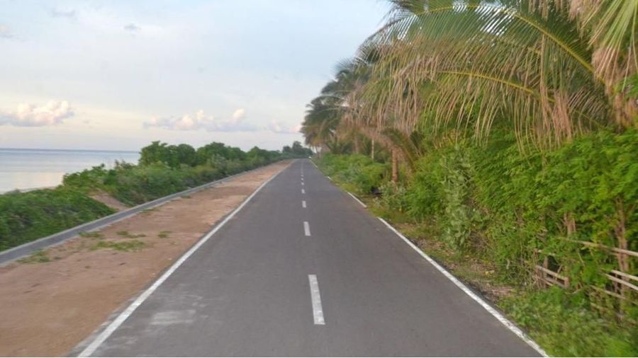 Ketersediaan infrastruktur jalan akan mengembangkan potensi ekonomi dan pariwisata
