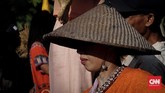 Meski begitu, mereka masih punya satu keluhan, soal sulit dan mahalnya pupuk. Mereka harus menyeberang ke Pulau Jawa untuk membeli pupuk, jika tidak ingin dapat yang mahal. (CNN Indonesia/Tri Wahyuni)