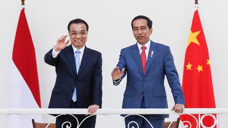 Perdana Menteri Republik Rakyat Tiongkok Li Keqiang bertemu Presiden Joko Widodo di Istana Presiden, Bogor.
