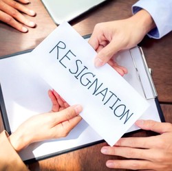Bukan 'Tsunami' PHK, 'Tsunami' Resign Hantui Dunia Tahun Ini