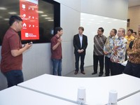 FOTO: Saat Kemenperin Kunjungi iOS Developer Academy