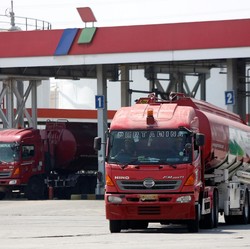 DPR & Pertamina Rapat Soal Depo BBM Plumpang, Ini Hasilnya