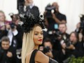 FOTO: Headpiece Terbaik di Met Gala 2018
