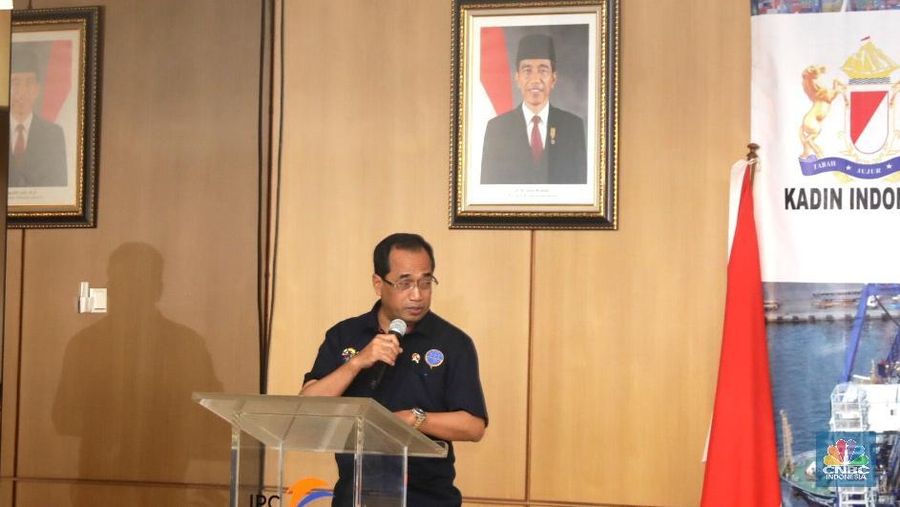 Kemenhub dan Kemenkominfo sedang mendisuksikan rencana menjadikan Telkom sebagai aplikator transportasi online.