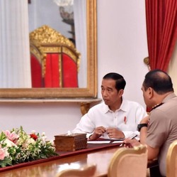 Jokowi Telpon Kapolri soal Sopir Dipalak, Begini Respons JICT