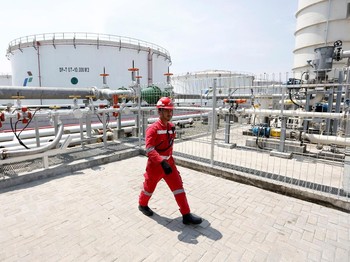 Kisah Depo Plumpang Pertamina: Oil Boom Sampai Full Pemukiman