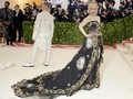FOTO: Busana Terbaik yang Memukau di Met Gala 2018