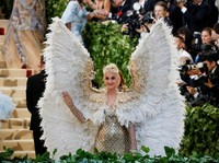 Sejarah Met Gala, Acara Amal & Ajang Pamer Kostum Unik