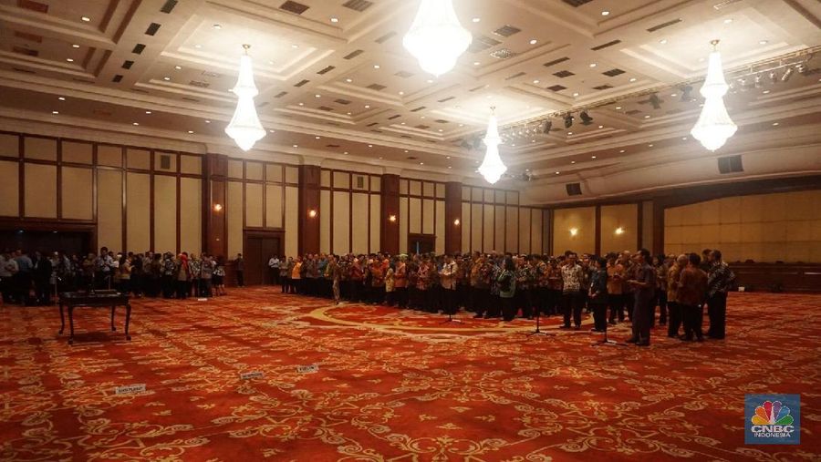Menteri Keuangan Sri Mulyani Indrawati merombak habis-habisan struktur organisasi internal Kementerian Keuangan.