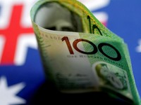 Rupiah Melemah, Bank Mulai Jual Dolar Australia Rp 10.700