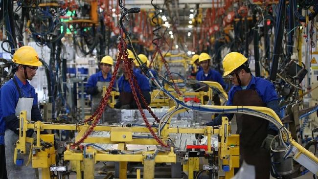 Ekonomi China Melambat, RI Dinilai Perlu Genjot Manufaktur