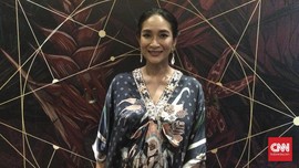 Happy Salma Melahirkan Anak Kedua