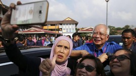FOTO: Antusiasme Rakyat Malaysia Ikut Pemilu ke-14