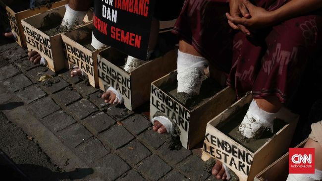 Warga Kendeng Datangi Polisi Tanyakan Soal Pembakaran Mushola