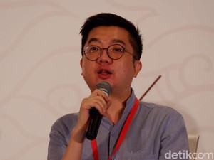 Kisah Penjaga Warnet Lulusan SMA Besut Toko Online Terbesar di RI