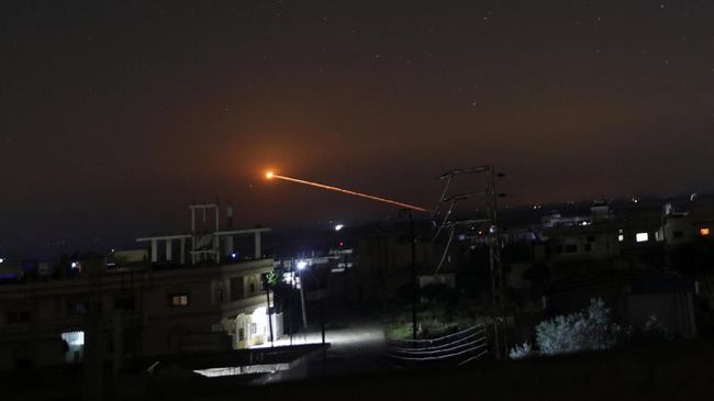 Rusia Telah Kirim Sistem Pertahanan Udara S-300 Ke Suriah