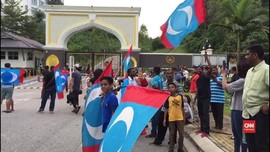 VIDEO: Pekik Reformasi Malaysia Sambut Kemenangan Mahathir