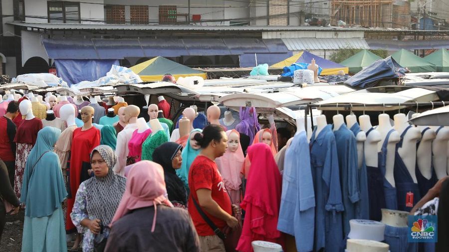 Semua produk yang dijual dihargai dengan harga miring alias lebih murah dari harga toko