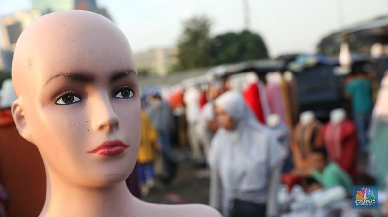 Semua produk yang dijual dihargai dengan harga miring alias lebih murah dari harga toko