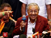 Breaking News! Mahathir Mundur dari Jabatan PM Malaysia